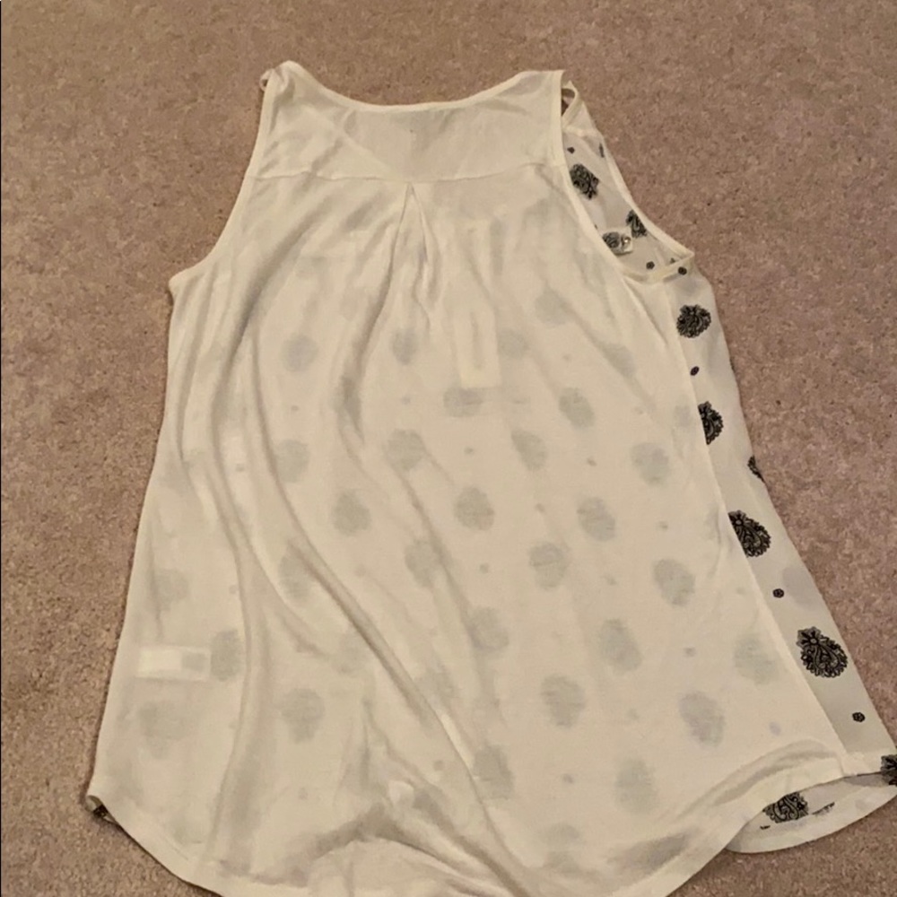Top - Picture 4 of 4